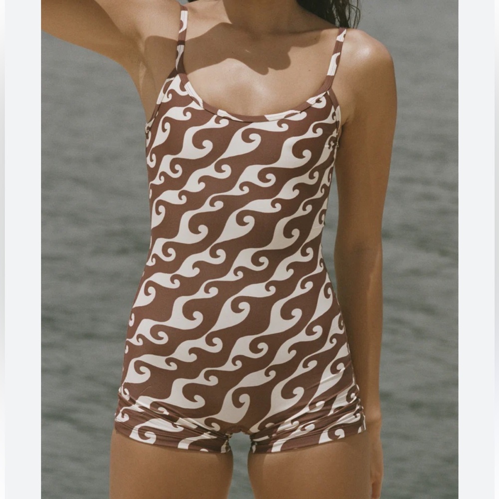 Abysse Hawkins One Piece Bodysuit Wave Print M NWT FP Movement Swim
